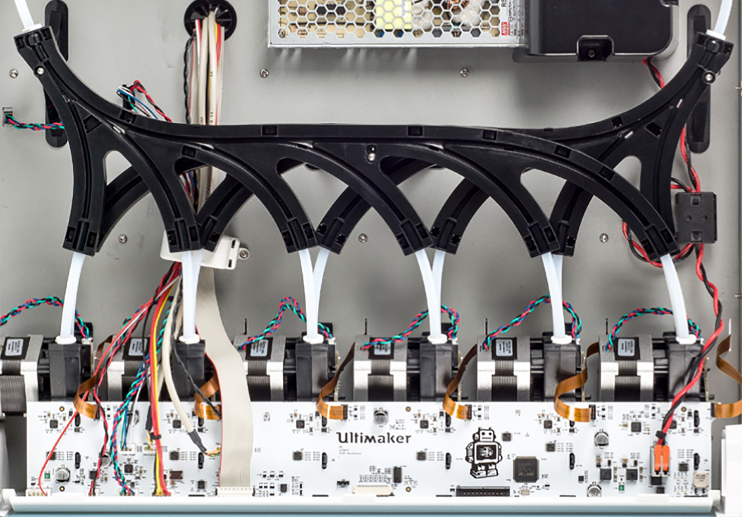 Ultimaker-S5-MaterialStation-Guts